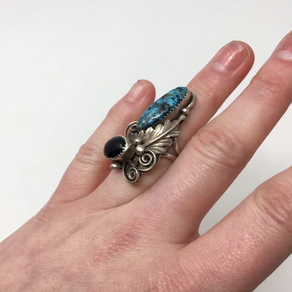 🛑SOLD🛑 Vintage Sterling Native American Ring - Picture 6 of 8